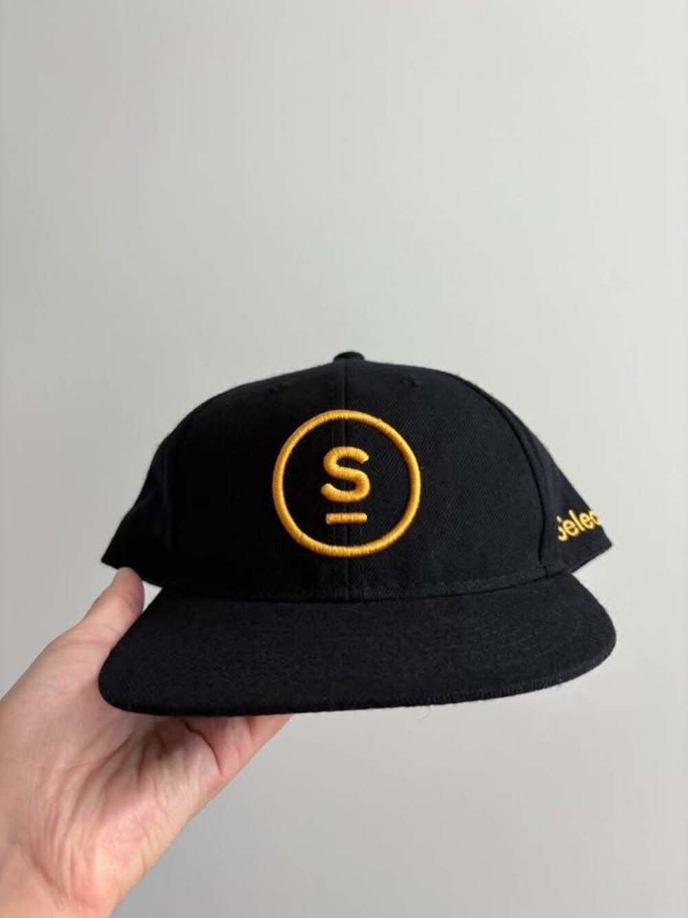 Select Hat